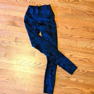 Victoria's Secret Pink Leggings